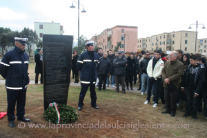 L'inaugurazione del monumento ai martiri delle foibe il 10 febbraio 2009.