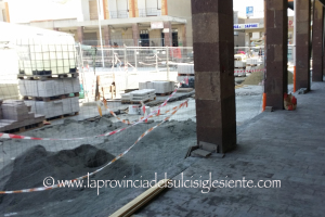 Piazza Ciusa Carbonia lavori 4 copia
