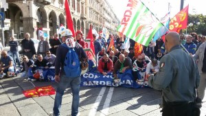 Una delle recenti manifestazioni dei lavoratori ex Alcoa a Cagliari.