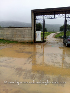 Ingresso nuovo cimitero di Carbonia 1