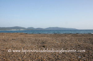 Alghe a Porto Pino copia