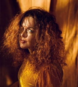 Kristin Asbjornsen (m)